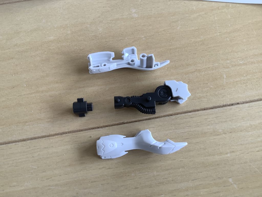 ルプスは腕のフレームが本来より長いのはこういうことなんですね