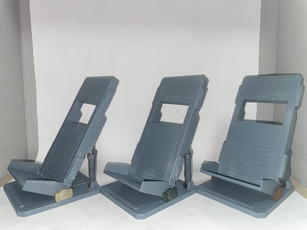 オプション/ ホワイトベースMSハンガー 3個セット［ガンダムベース限定品］【パルスアレンジ・オブ・リアルカラーモデル】–2枚目/制作者：【電幻龍メンバーズ】ドラグーンの開発部