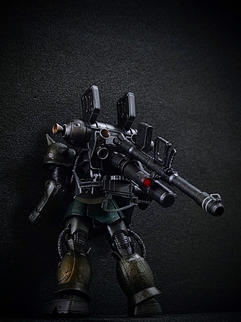 ザク単体背面カット（別アングル）。