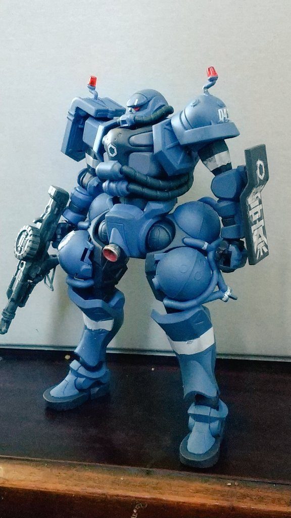 軍警ザク