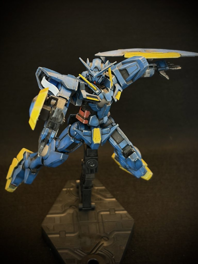 ガンダムエクシア 〜青のグラデーション風味–5枚目/制作者：とうと (Touto) | 2年目食卓モデラー＠スポンジ塗装