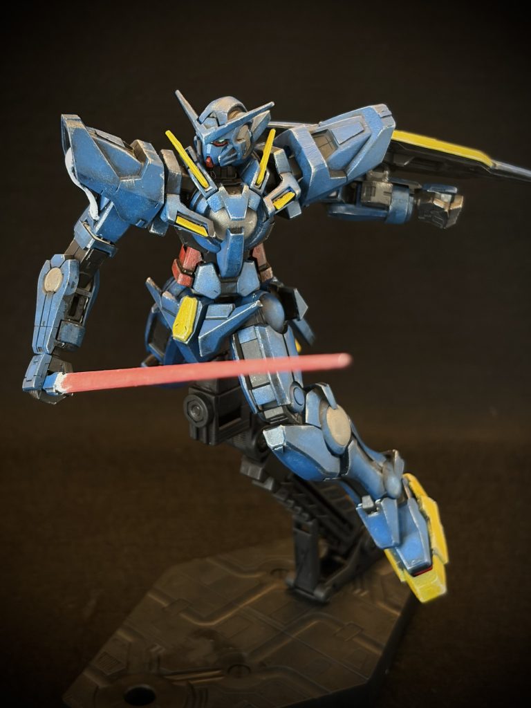 ガンダムエクシア 〜青のグラデーション風味–8枚目/制作者：とうと (Touto) | 2年目食卓モデラー＠スポンジ塗装