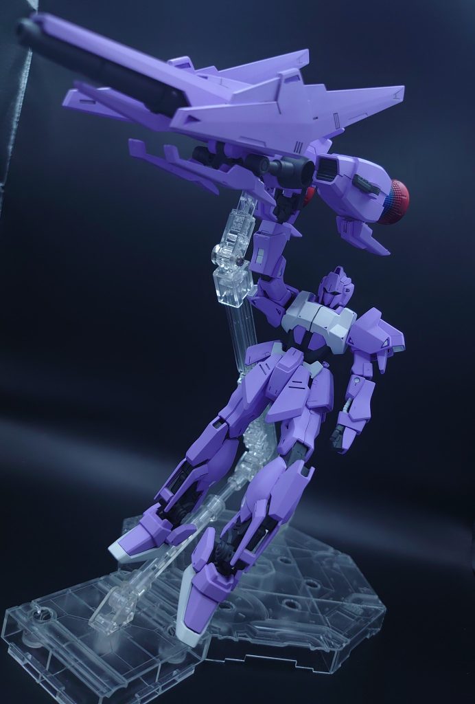 百式メガライドランチャー装備