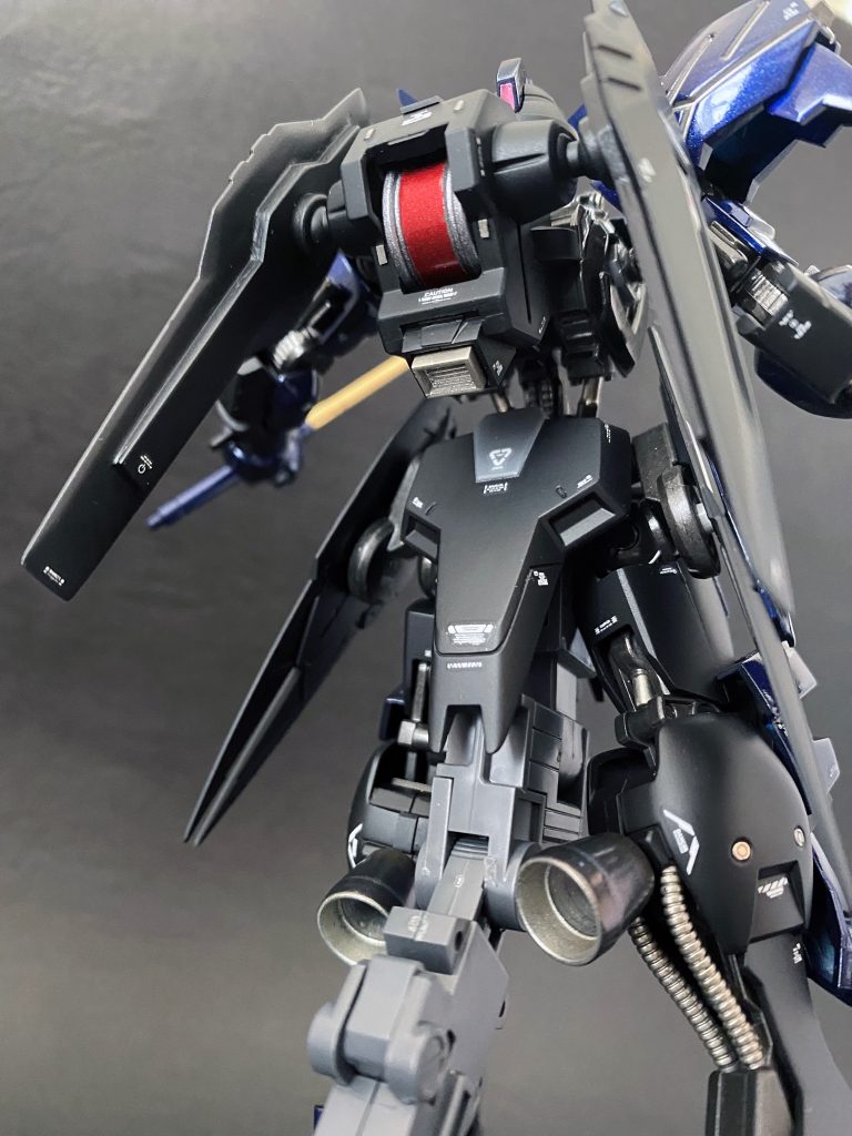 リアクター下には自作の四角いノズルパーツ