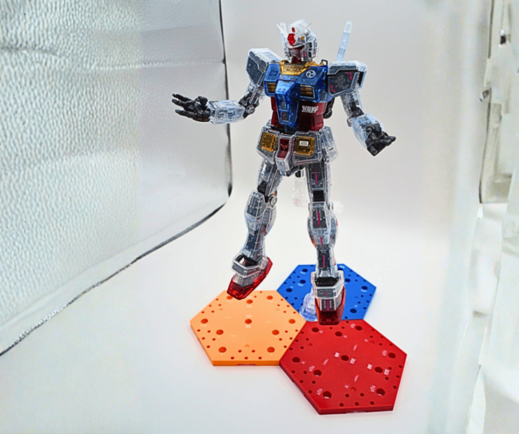 ガンダムベース限定 RX-78-2 ガンダム Gundam Ver.3.0 [Clear Color] by Pandaddy&Co.–2枚目/制作者：Pandaddy