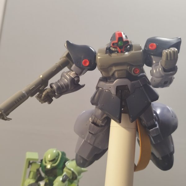 テーブルの上の戦争