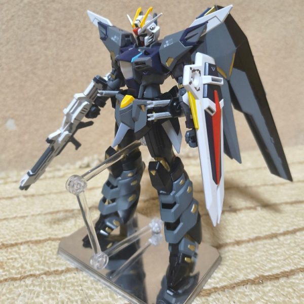 ガンダムファヴニール
