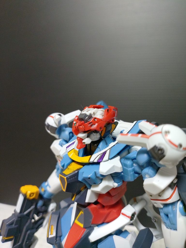 左側ノーマルと右側カスタム