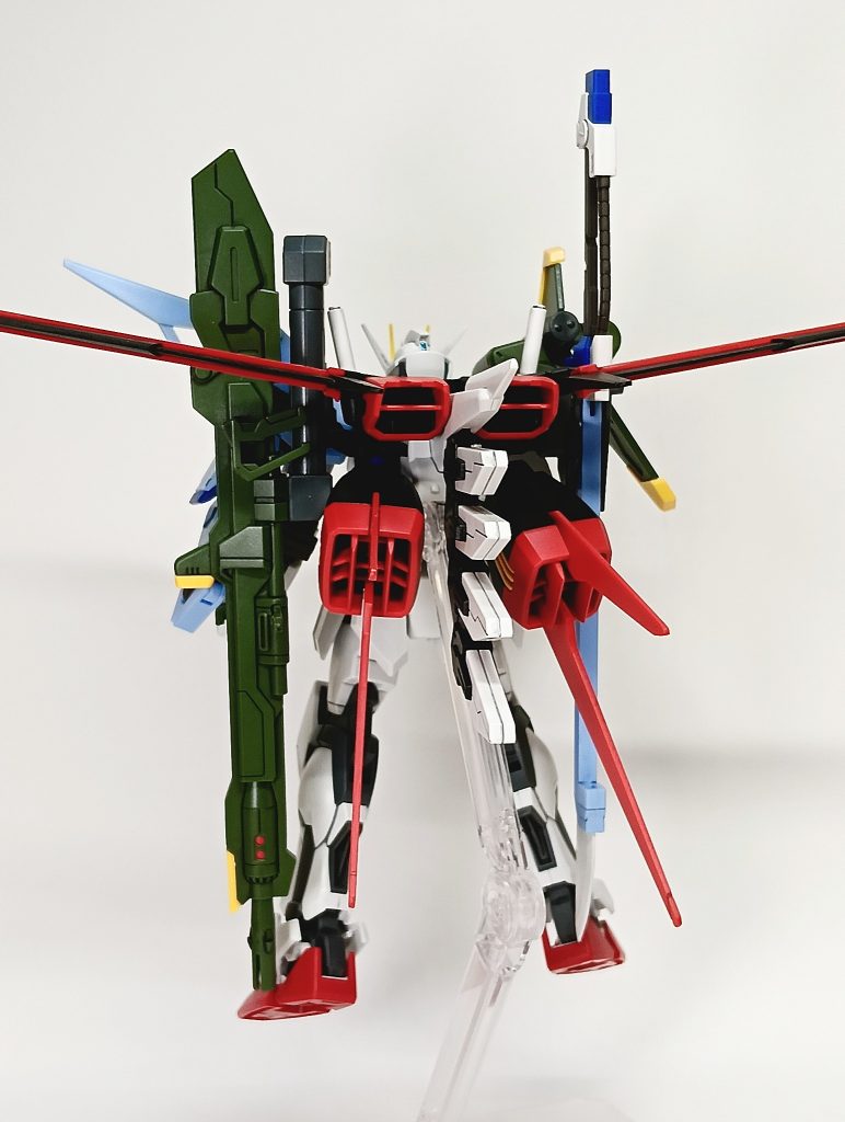 今回新しく発売されたオプションパーツは完成度が高いですね。シールを全く使わずに色分けを再現しています😄