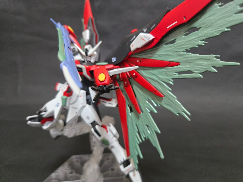 レゾネイトデスティニーガンダム