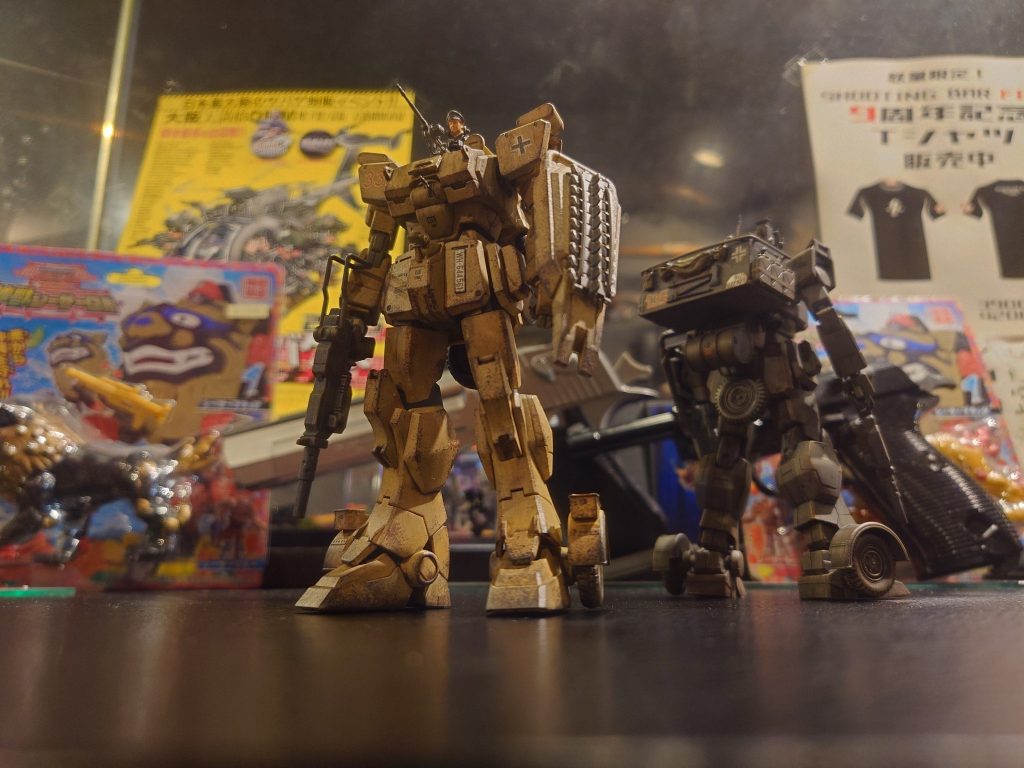 HGUCの陸戦型ガンダムとEz8です。