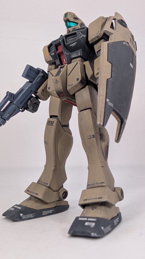 完成(zaku-kao2)このジムって劇中で活躍しましたっけ？ケンプファーに撃ち落とされたイメージしか無いんですが…俗に言う「出落ち」（笑）
