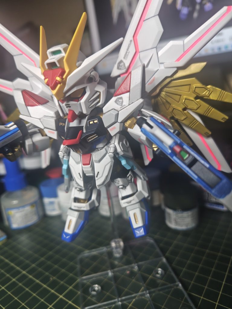 SDCS MIGHTY STRIKE FEEDOM GUNDAM