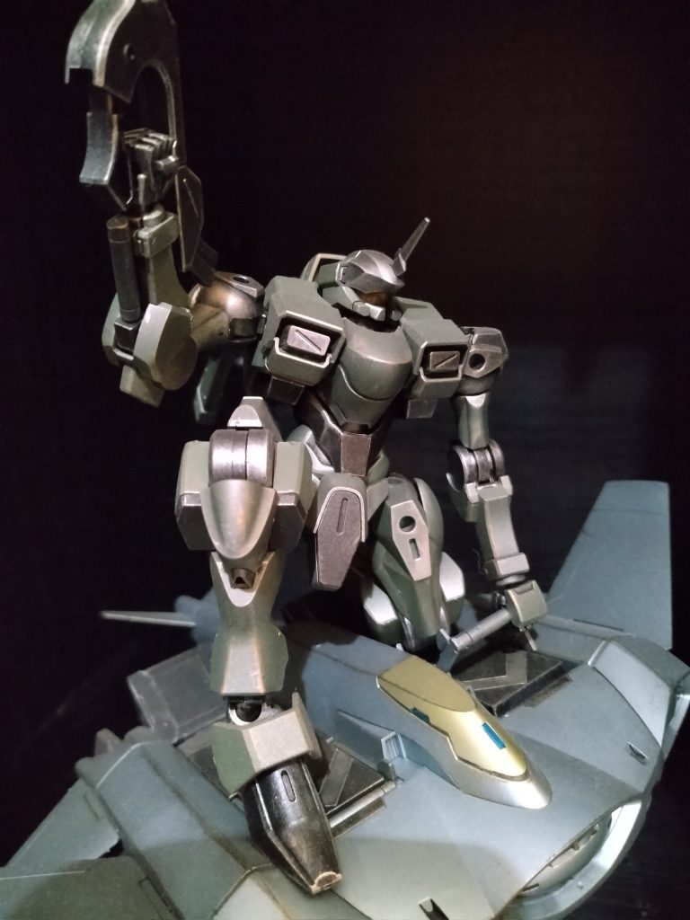 集団の模擬戦で後ろのほうを飛ぶモブ用のモビルスーツ