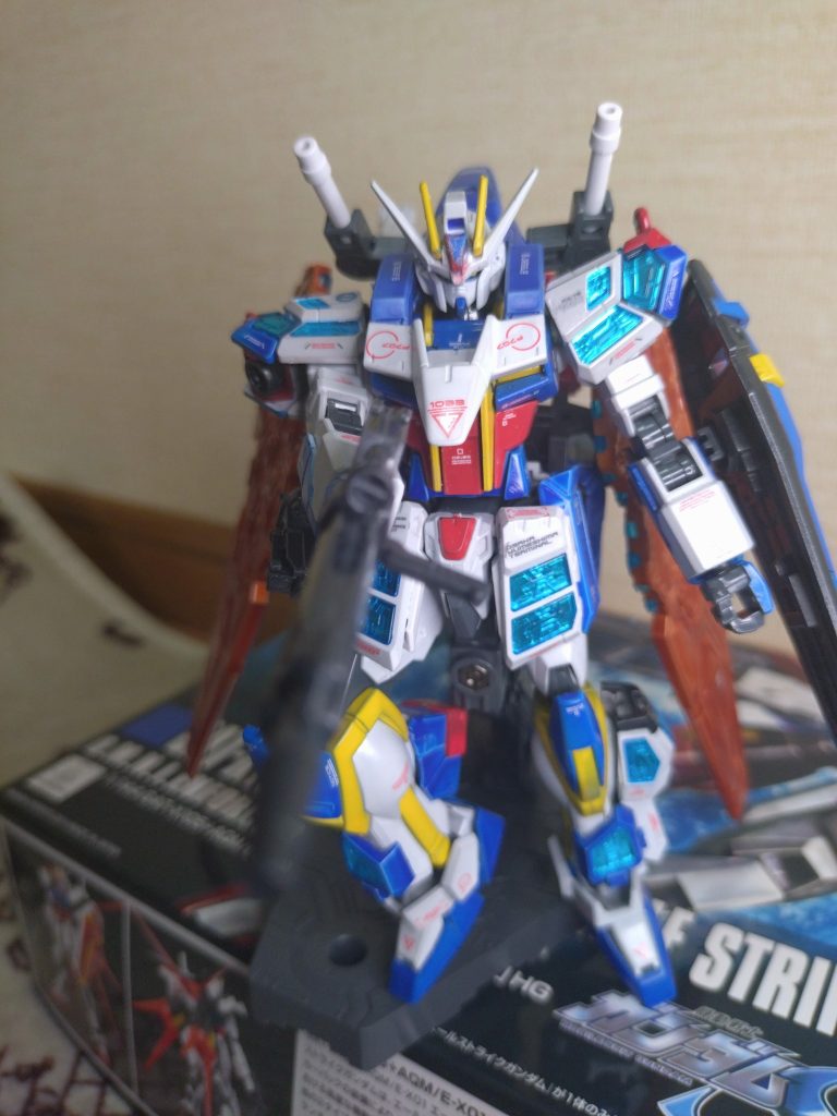 去年作成した、グラスフェザー装備ストライクガンダム–2枚目/制作者：hirumae