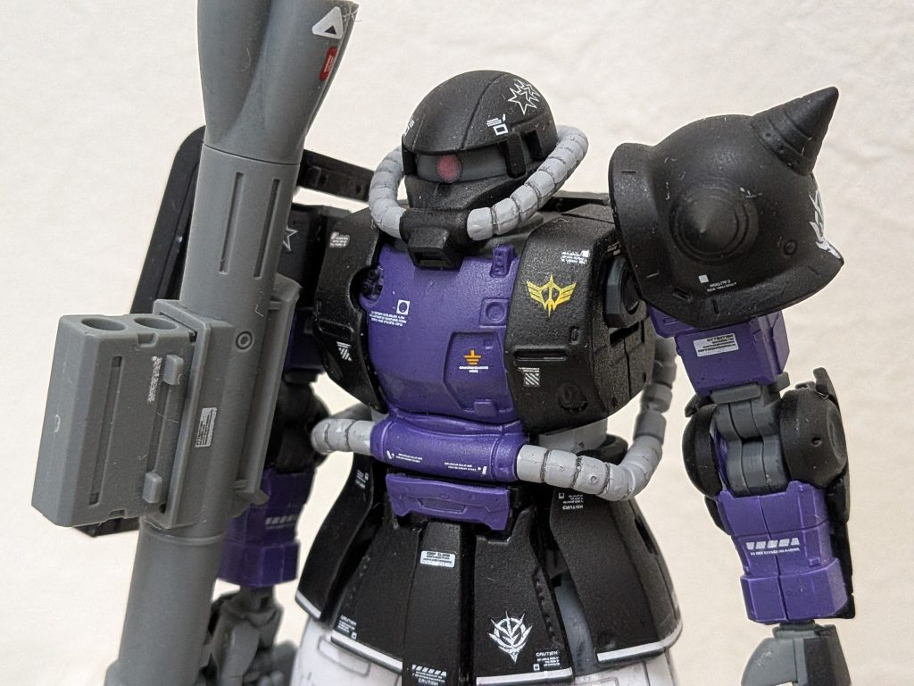 ザクII　ペインティングモデルを黒い三連星カラーに！