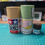 基本はこの3色。ライトサンド、MSグリーン、レッドブラウン(これだけ筆塗り)。戦[…]