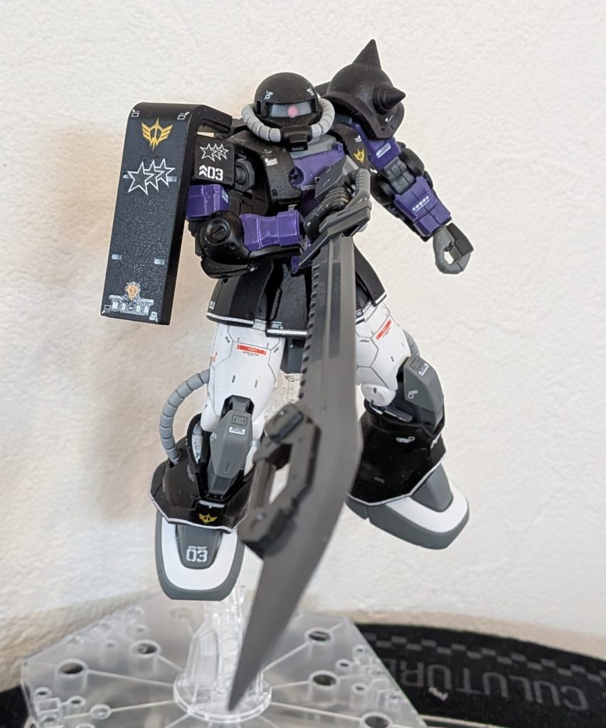 黒い三連星っぽい武器を持たせてみました！似合う……笑(gundam-kao3)
