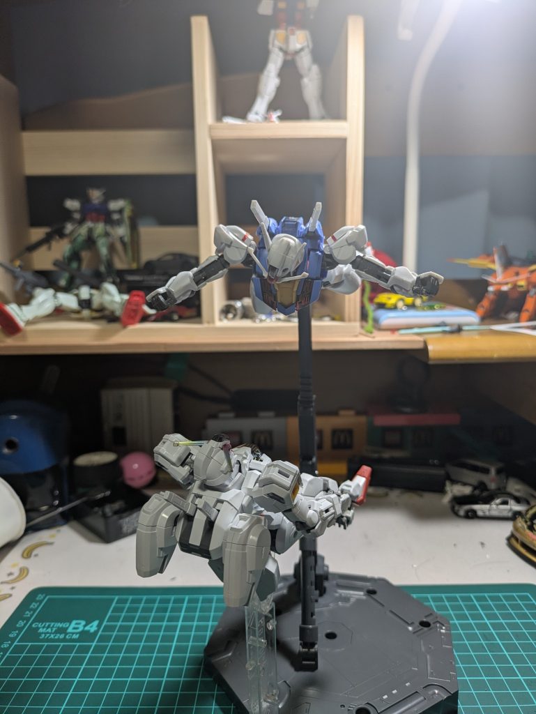 新しいポージング台を買いました！！！！！–4枚目/制作者：かいがら