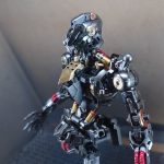 とりあえずガンダムフレームの腰から上だけ完成！色って難しいですね…主に外装に近い[…]