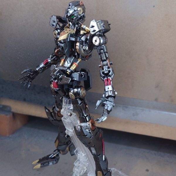 ガンダムフレーム完成