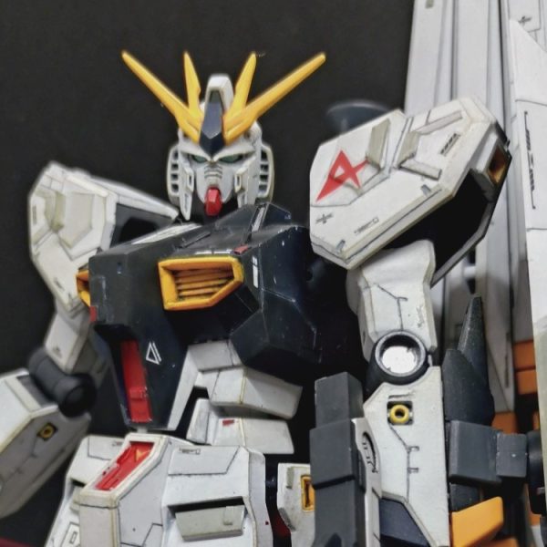 νガンダム　フィンファンネル装備