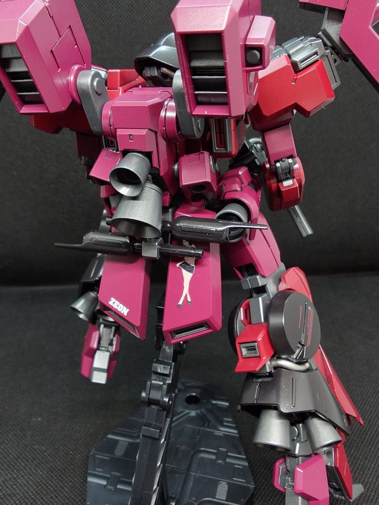 いつものノーズアート…ビームサーベルで隠れてしまいました（笑）
