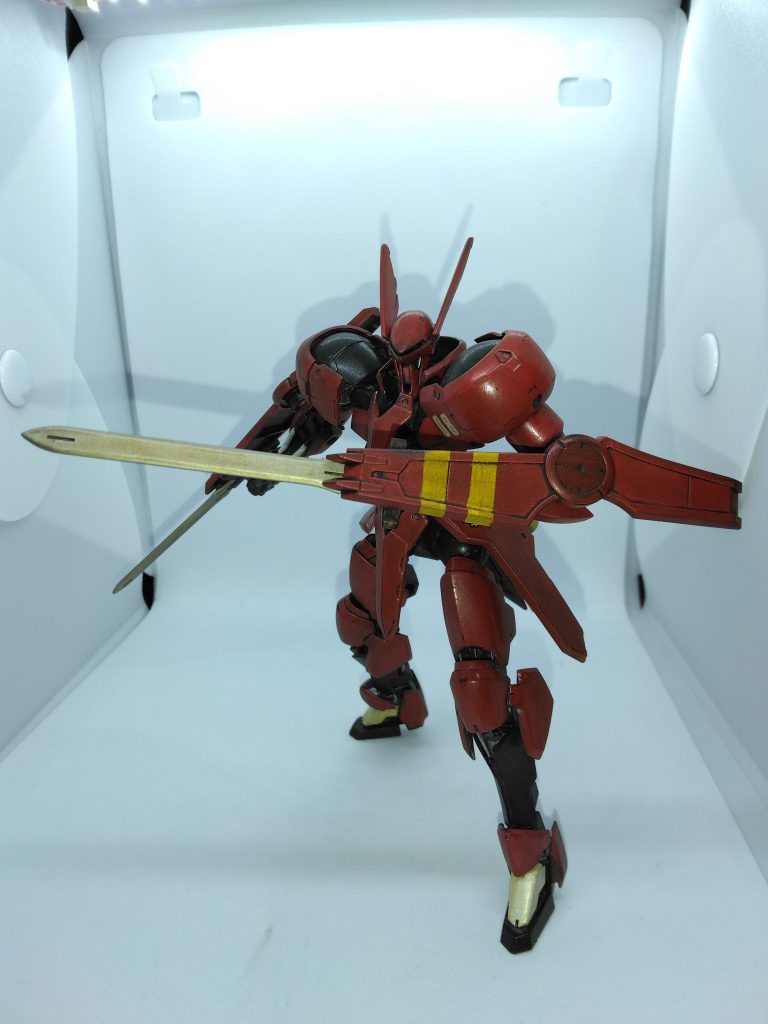 味方兵士からは戦場の天使として熱狂的な信仰を集める反面、敵兵からは｢赤い死神｣と呼ばれ怖れられている…😏最後までご覧いただきありがとうございました🙇
