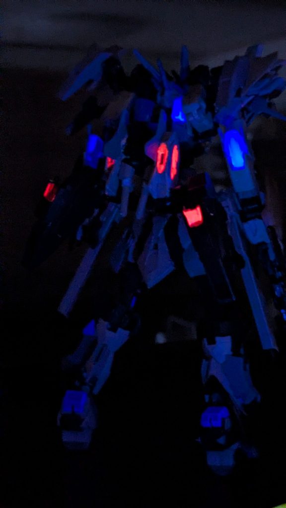 後ろも
