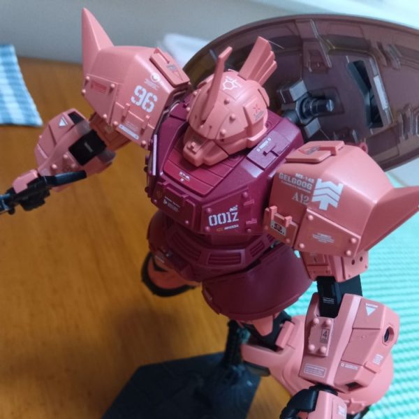 hgucゲルググ　シャア専用