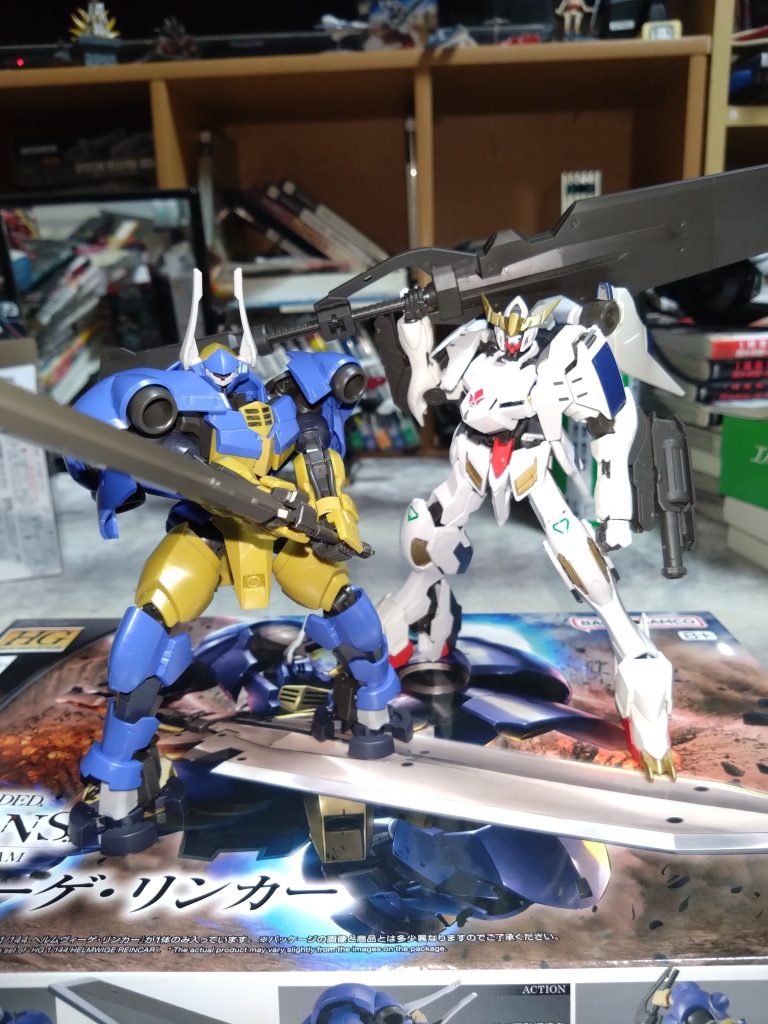 せっかくなので武器を交換してツーショット。劇中ではこの時ルプスですがこんな姿も見てみたかった…。