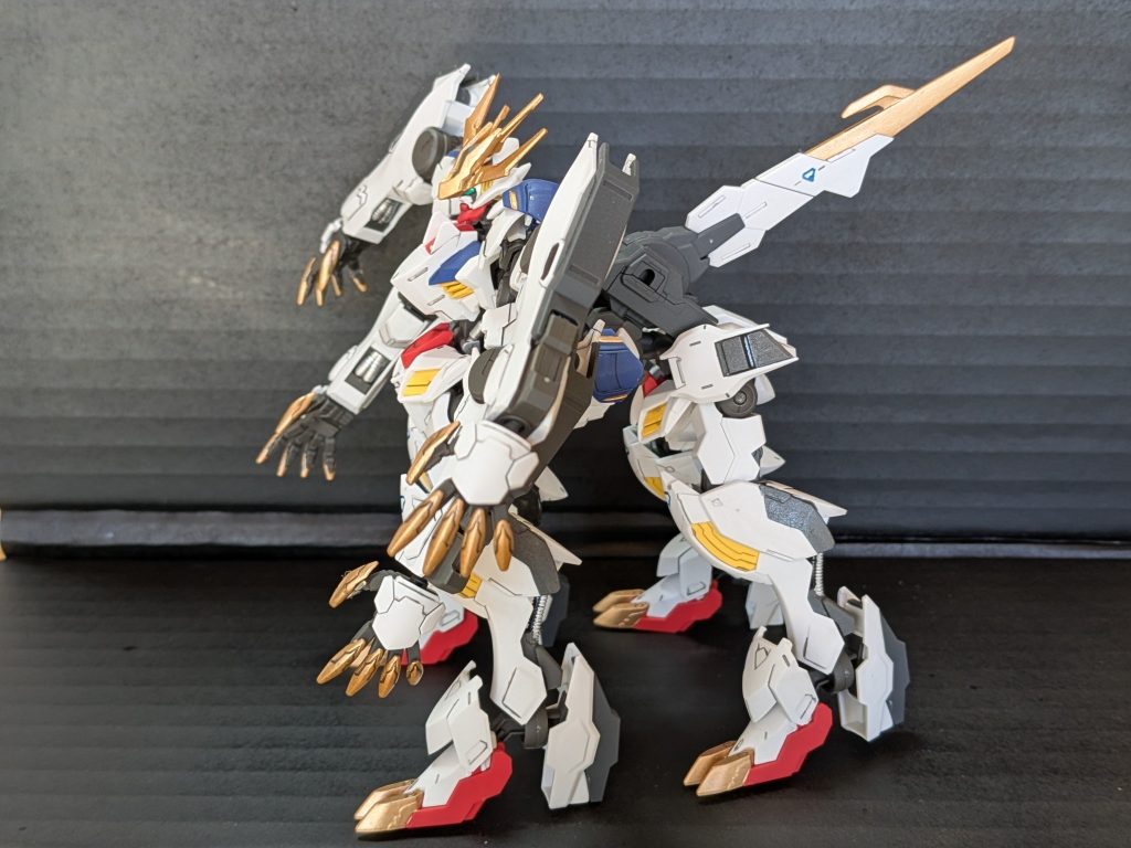 後ろの脚もバランスよく合体出来ました😆