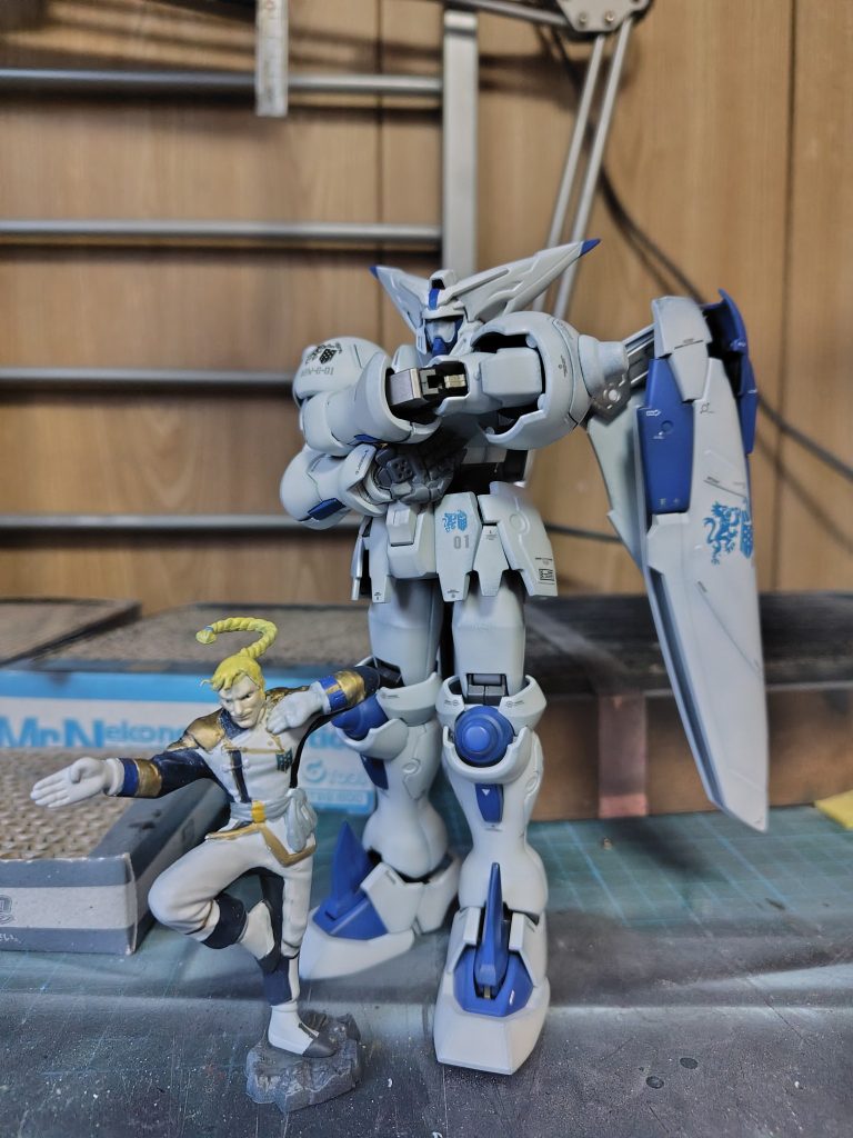 一期終了後、MA（デスアーミー）討伐数1位の封印されていたバエル？に搭載された阿頼耶識Type　MT（モビルトレース）を使うため某高地で20年ほど鍛錬を積んだ姿。