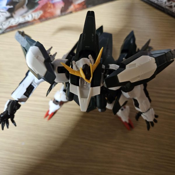 ミキシング初挑戦してみました。これで塗装するつもりですが、ここもっとこうすればいいよとかアドバイスあればコメントして頂けたら幸いです。（4枚目）