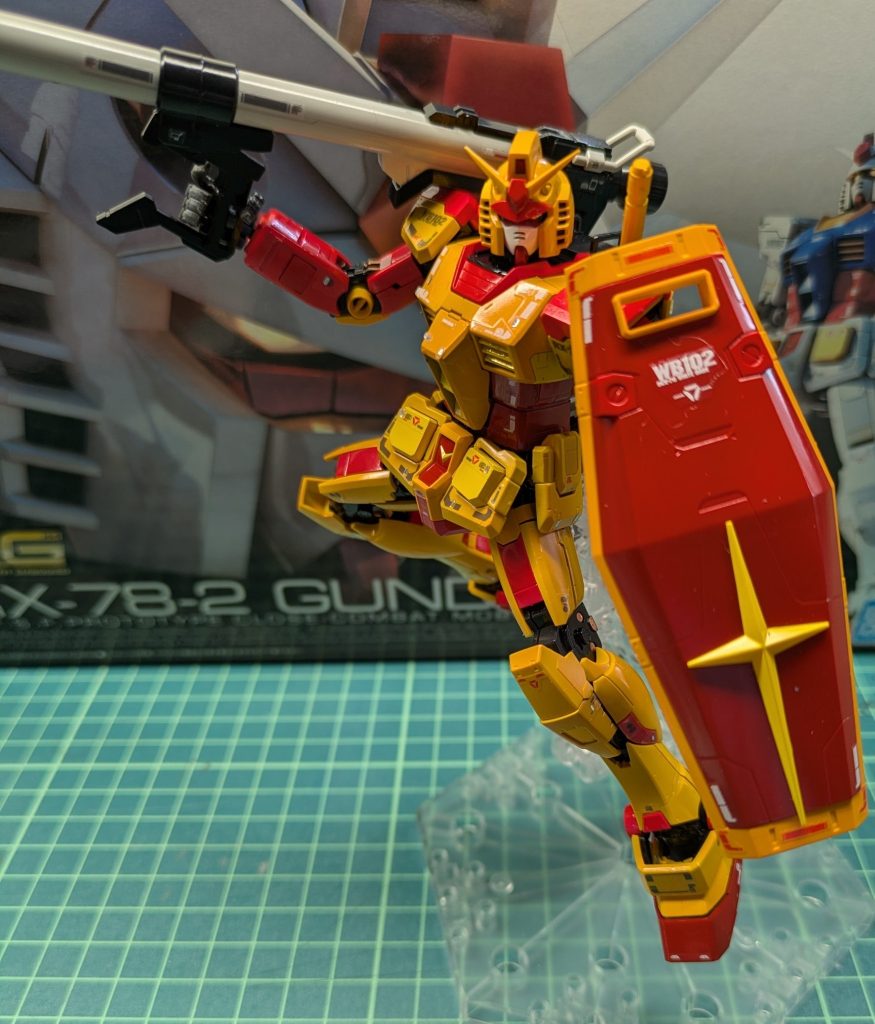RGガンダムver1.0チキンタツタ専用機–3枚目/制作者：おかじぃ