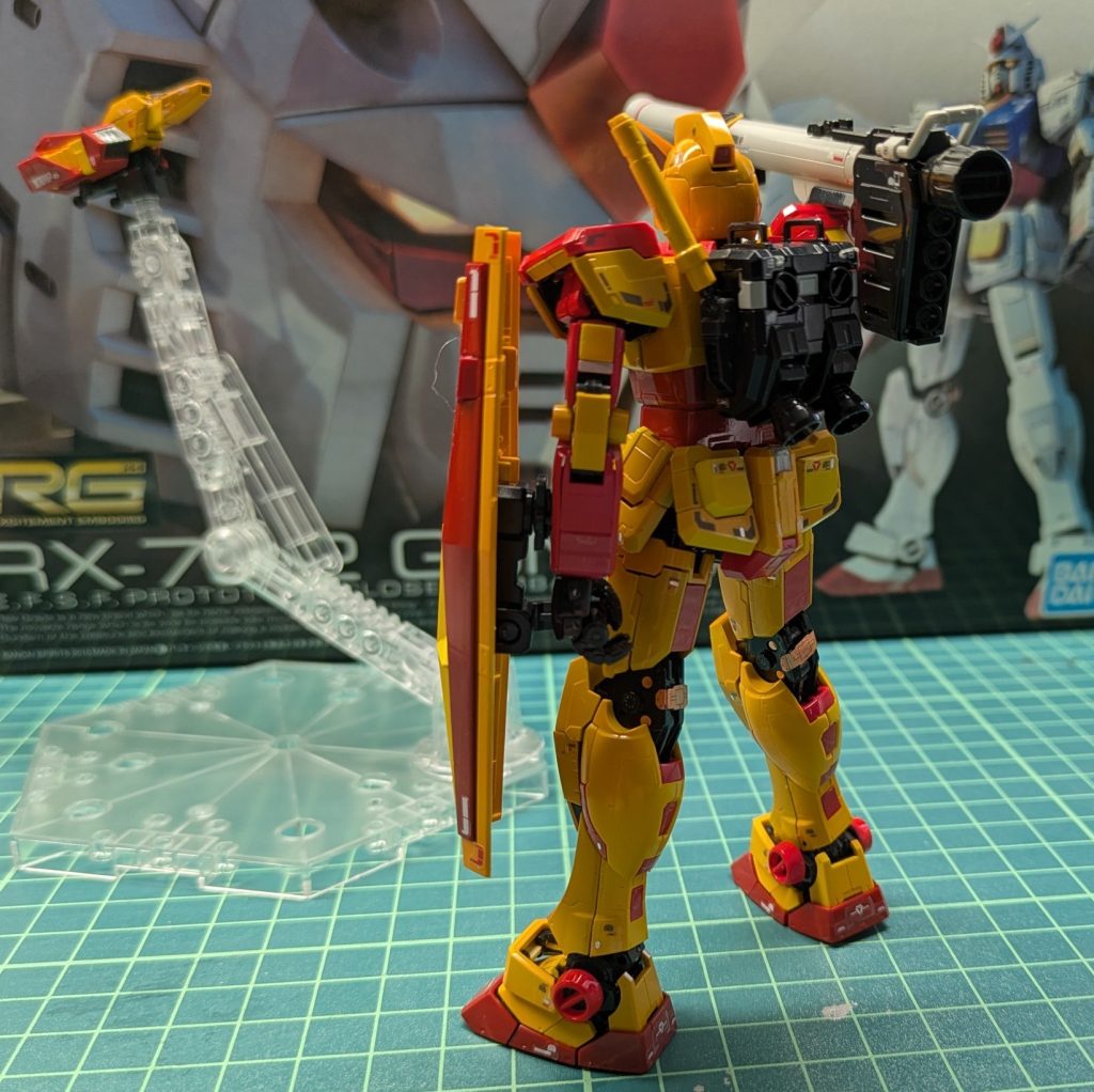 RGガンダムver1.0チキンタツタ専用機–6枚目/制作者：おかじぃ