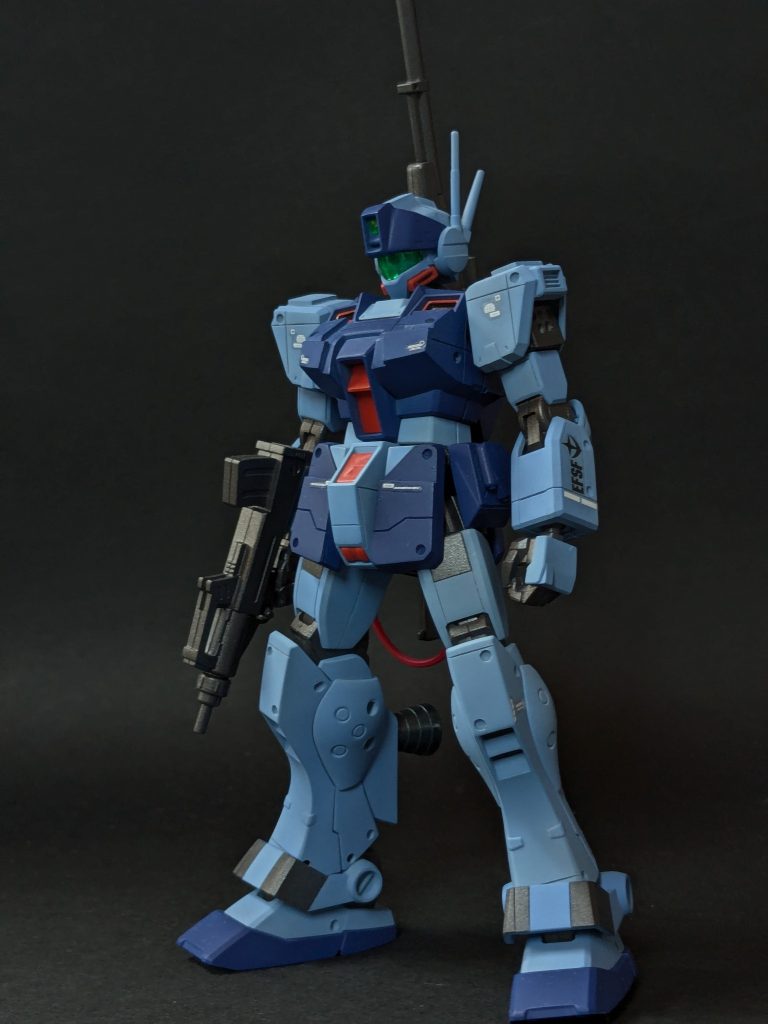 今回はスジボリを中心としたディティールアップです。ジム系の中でも中々のカッコ良さを誇っていますね