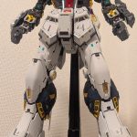 脚に比べるとパーツが少なくて割と早めに完成。せっかくのメタリックパーツがこんなに[…]