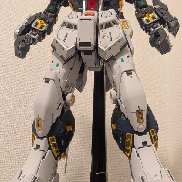 PGU νガンダム 腰部外装