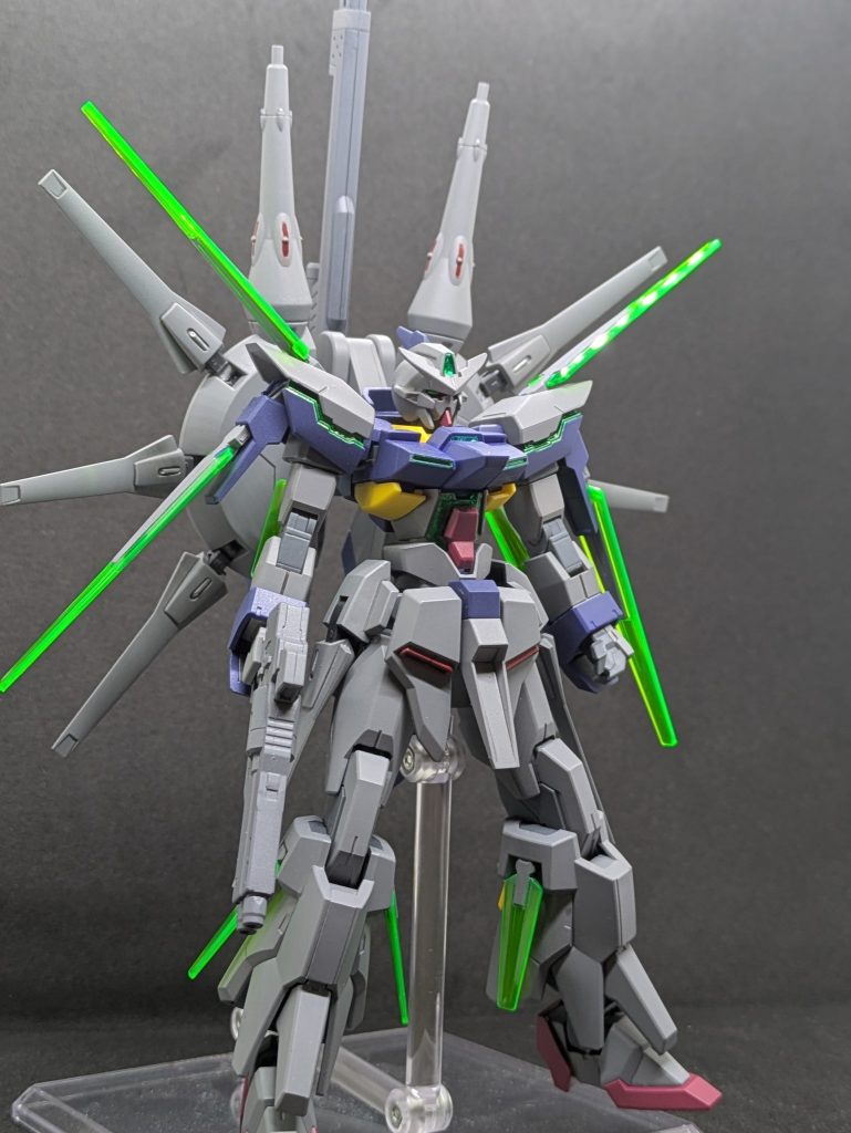 水星のガンヴォルヴァとかXのGビット的なイメージですかね？カラーは🆕レジェンド寄せです