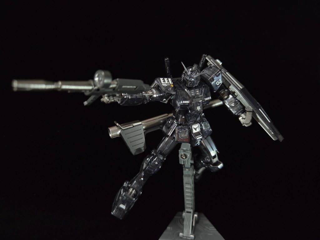 ビームライフル射撃シーン