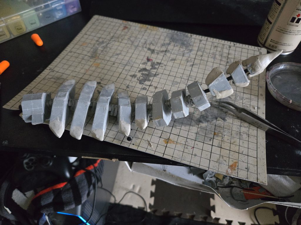 ラギアクルスをプラモデルで作る–5枚目/制作者：ヒレ肉