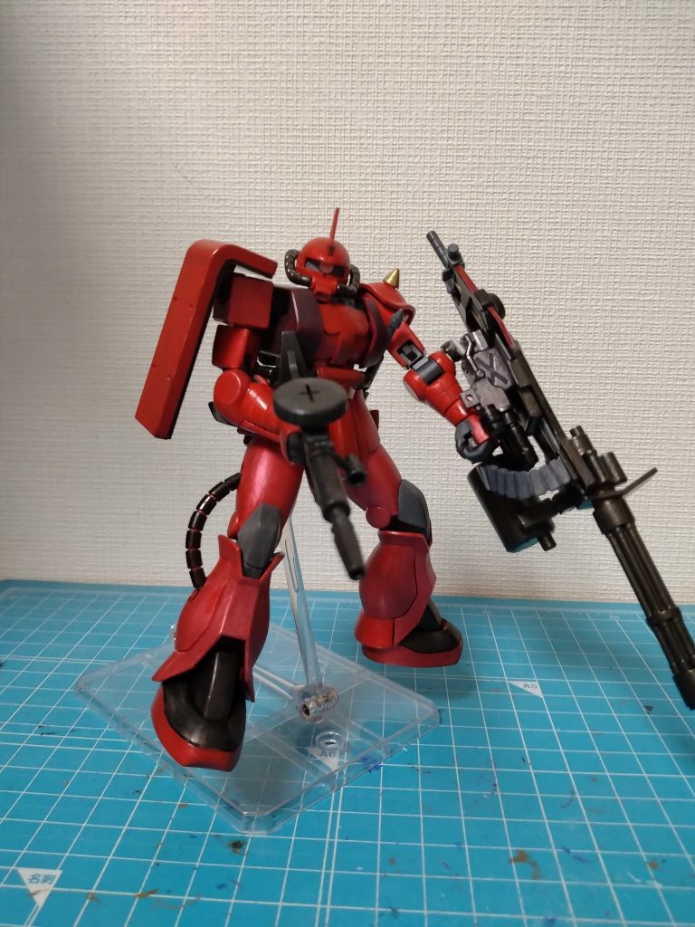 ガトリングシールドは重くてポーズが難しい。