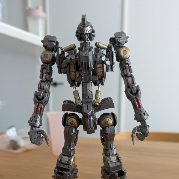 ガンダムフレーム筆塗り