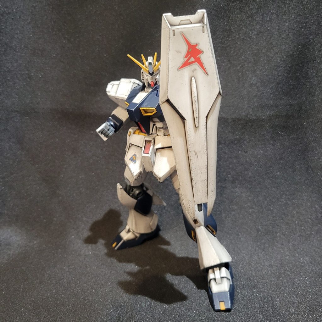 武器は！これだけか！シールドのみですでも大丈夫拳があるさ