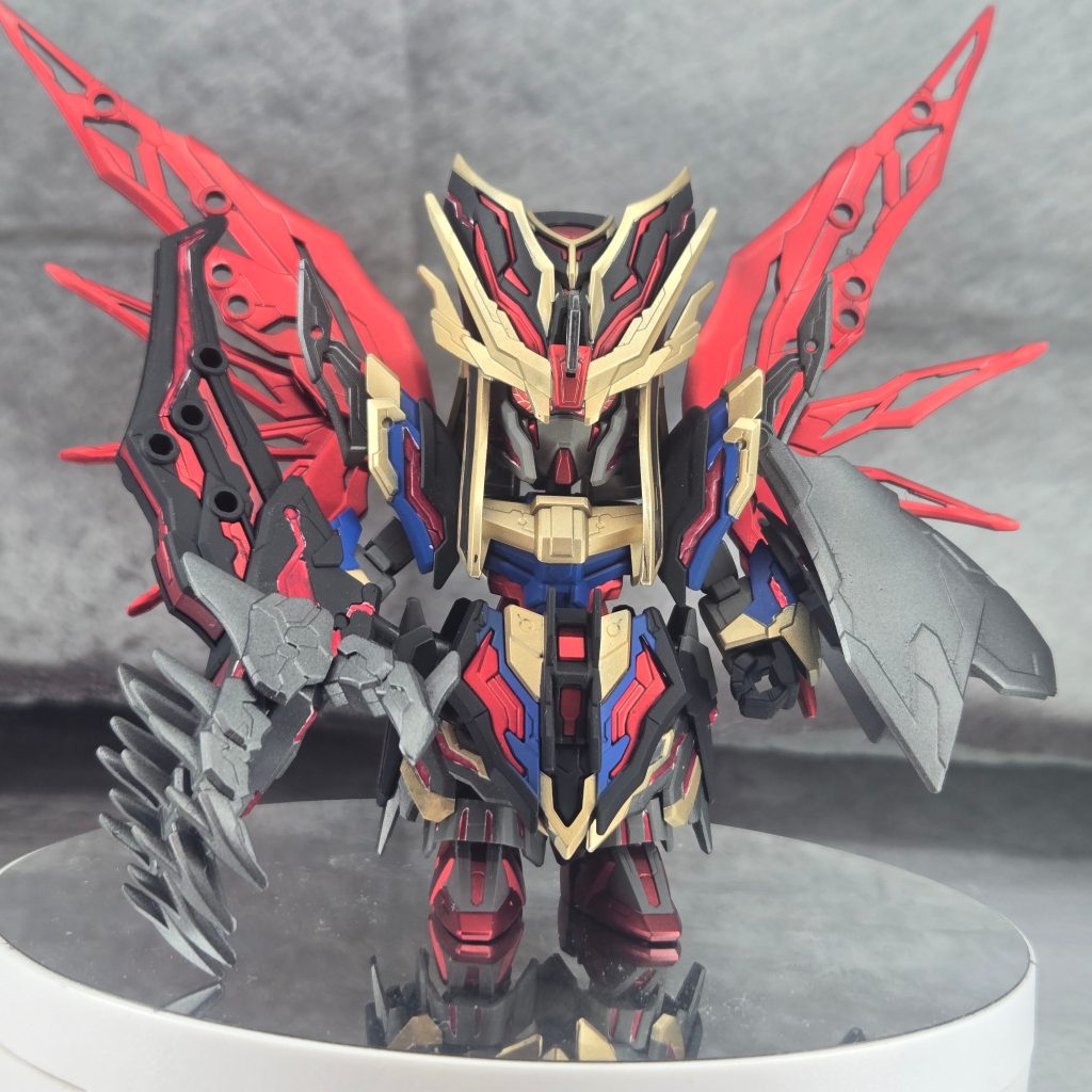 翼を展開、オリジナル設定の右手がまた禍々しい感じで良いですねー改めて見ると少し改造するだけで左手使用にすることも出来そうです。