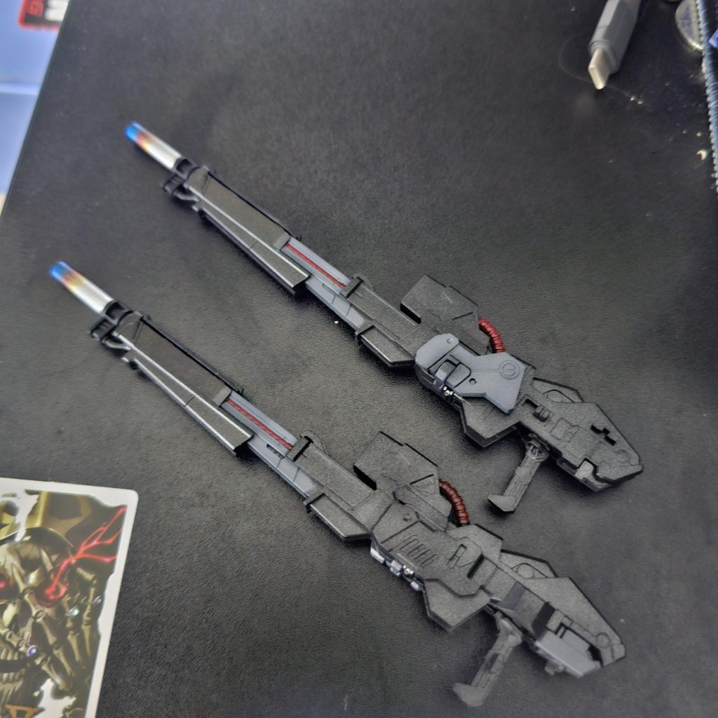 作品名：バスターライフル塗装<p>MGSDのウィングガンダムewを制作中 初のチタン焼き塗装してみました。 似合ってるのかな？</p>
