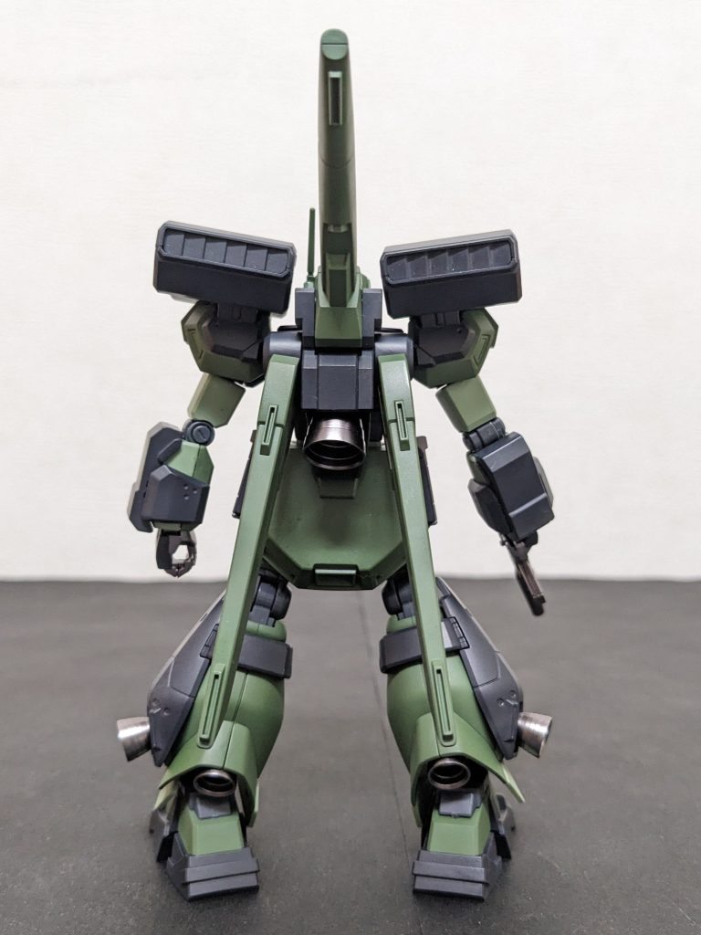 背面