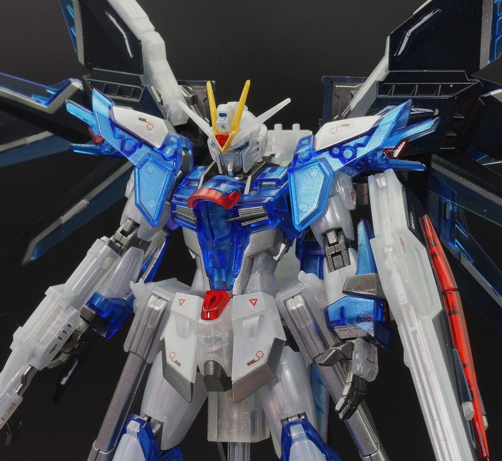 HG 1/144 ライジングフリーダムガンダム　クリアカラー部分塗装