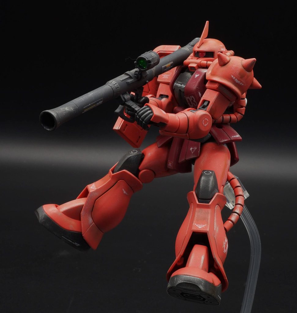 HGUC 1/144 シャア専用ザクII　成型色仕上げ–4枚目/制作者：あるむ